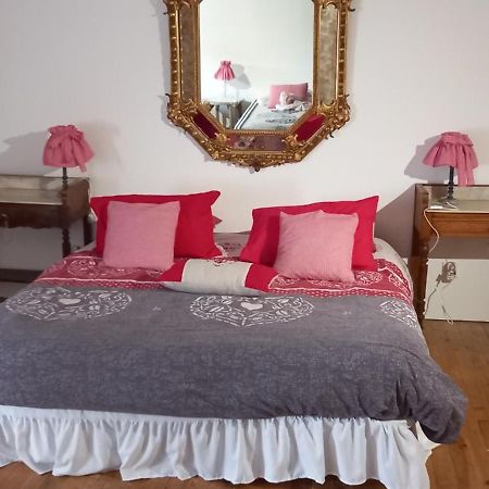 Les Demeures De La Laigne Bed & Breakfast Allas-Bocage Eksteriør bilde
