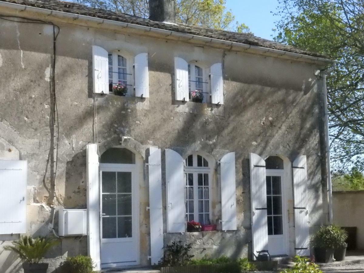 Les Demeures De La Laigne Bed & Breakfast Allas-Bocage Eksteriør bilde